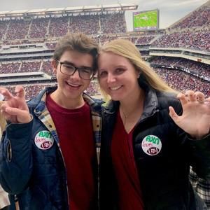 Meet your Posher, Travis